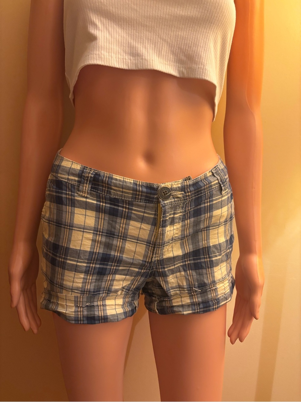 American Vintage Plaid Jean Shorts in Blue and Cream